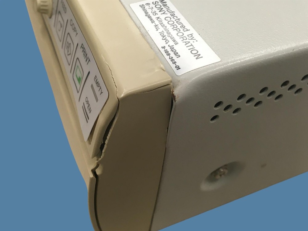 Sony UP-895MD Video Graphic Printer (Working, Some Damage)