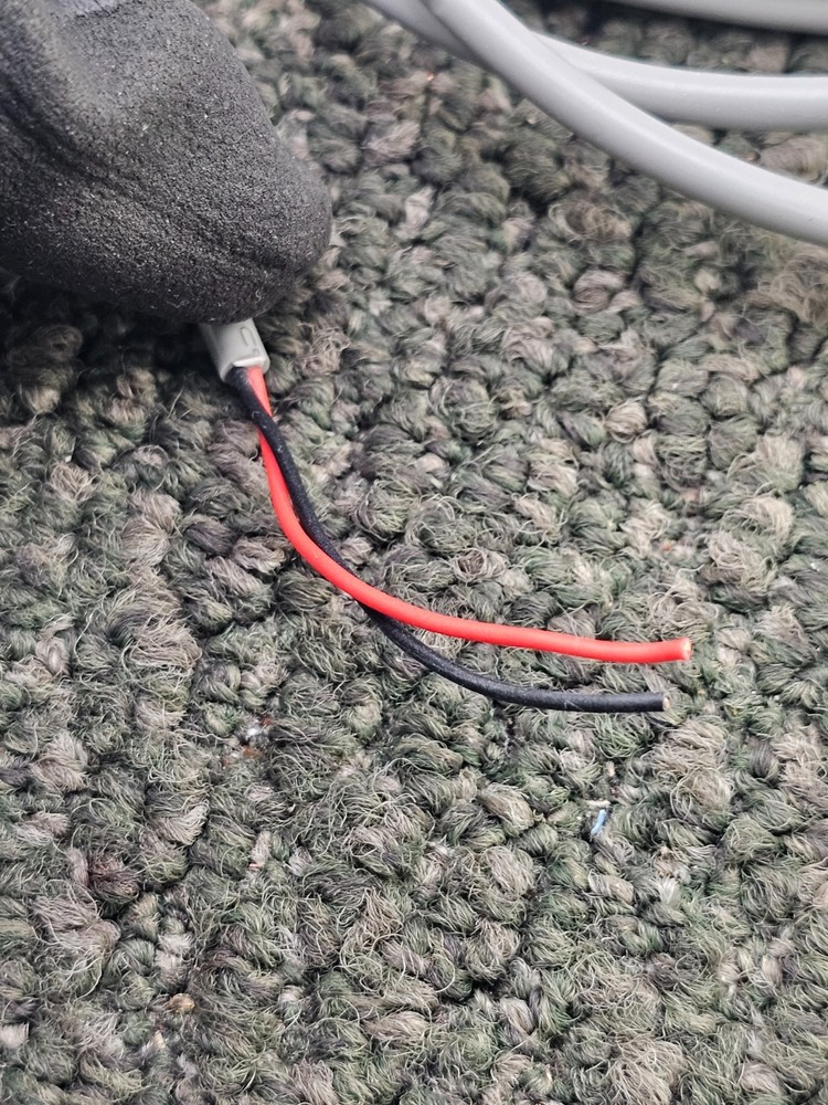 Carrier 30GB660002: Replacement Thermistor Sensor Assembly Gray