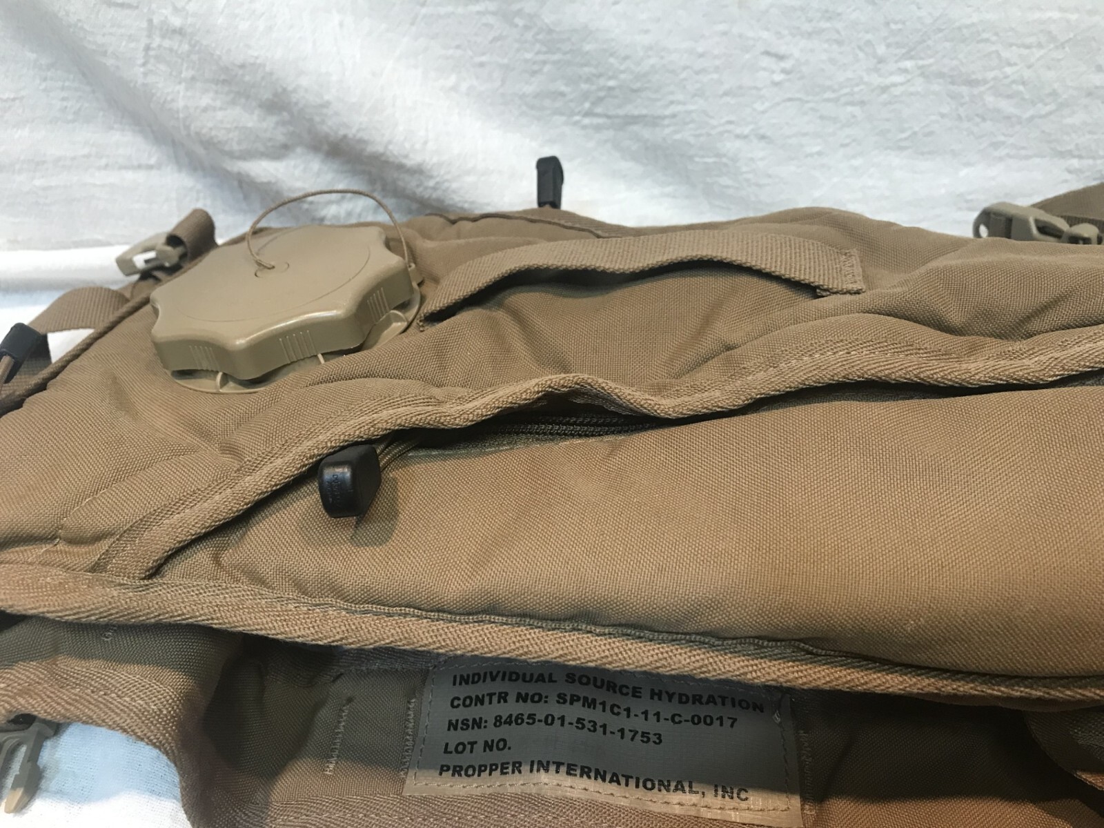SOURCE HYDRATION SYSTEM W/ BLADDER, NEW HOSE USMC TACTICAL 3L COYOTE BROWN CLEAN