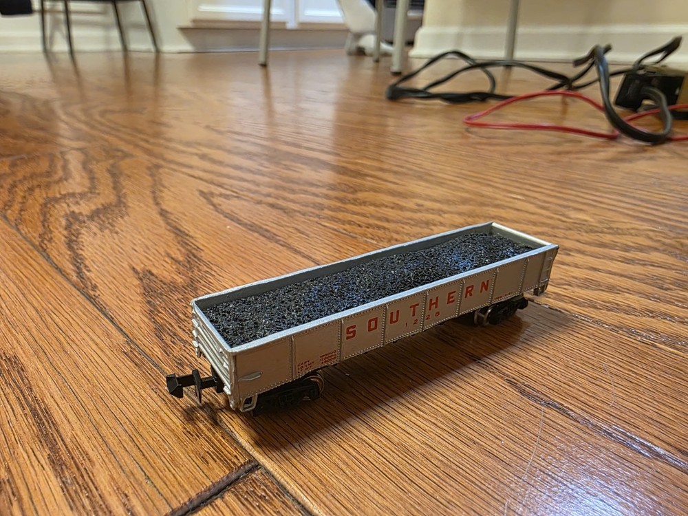 2 sets of n scale bachmann trains ready run