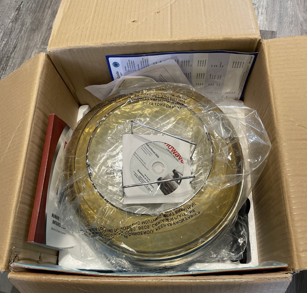 NuWave Pro Plus Infared Oven - Model 20651 with Nuwave Manual