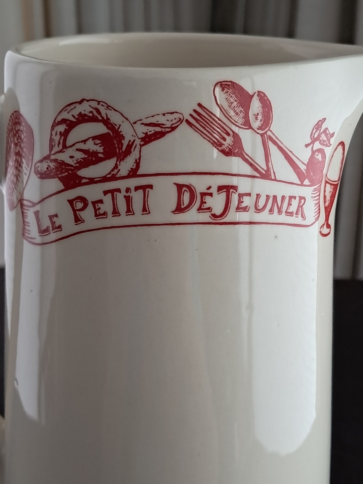 Ceramic Le Comptoir De Famille Red White France Pitcher Le Petit Dejeuner