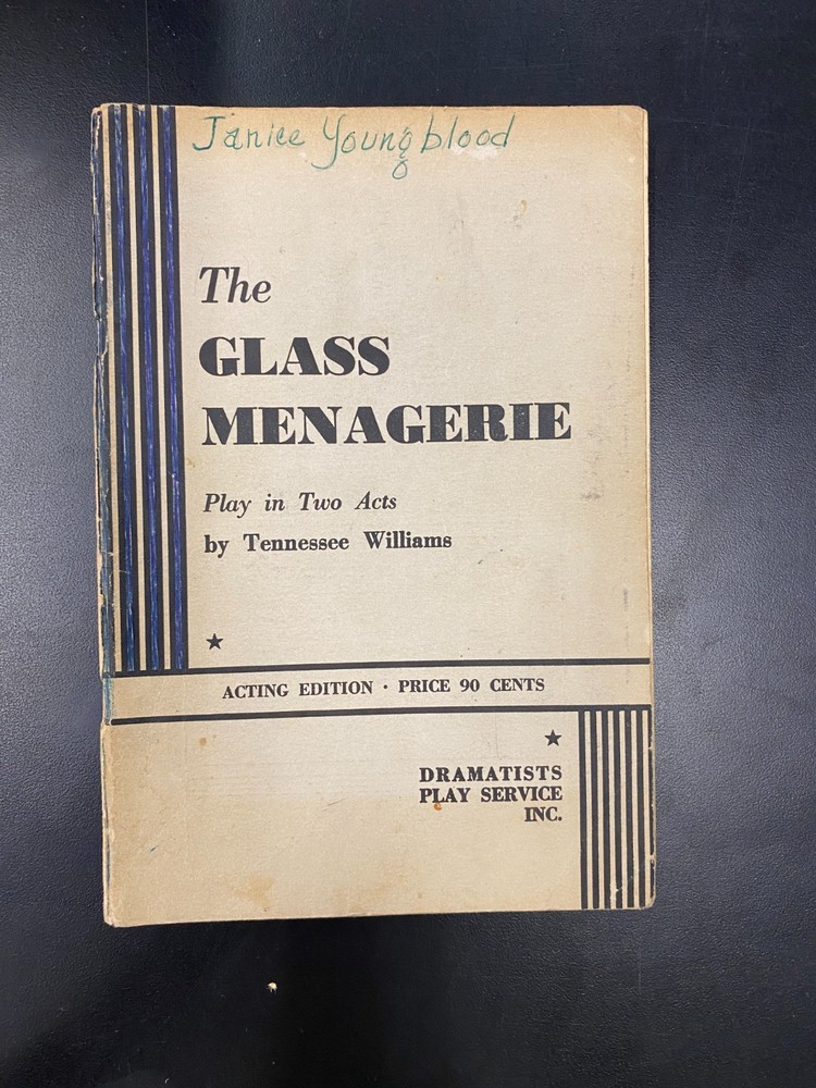 Glass Menagerie by Tennessee Williams Script