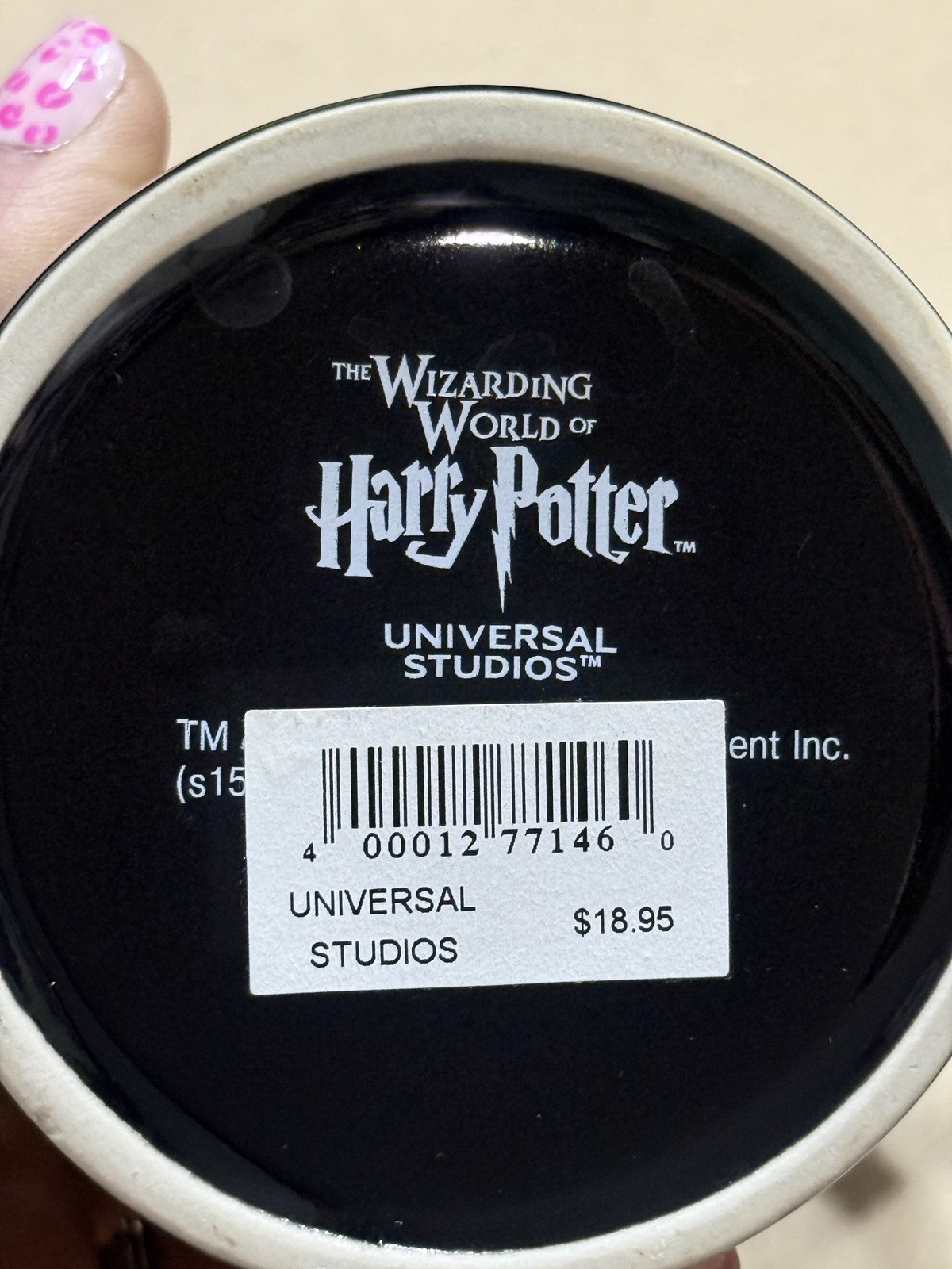 Universal Studios Wizarding World of Harry Potter Hogwarts Crest Coffee Cup Mug
