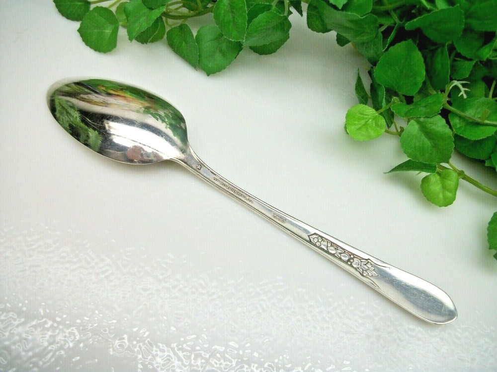 International Rogers Priscilla LADYANN Silverplate Solid Serving Spoon 1941