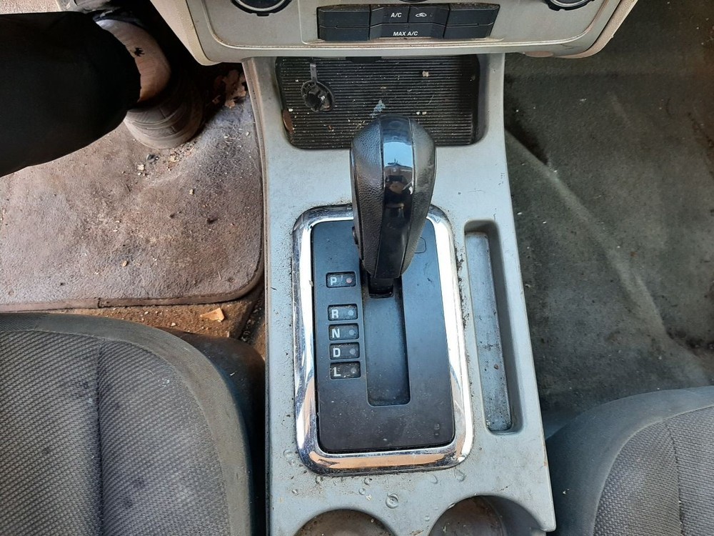 ESCAPE 2010 High Mounted Stop Light 1071535