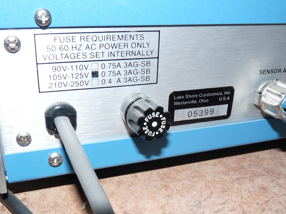 LAKE SHORE DRC 80C DIGITAL CRYOGENIC THERMOMETER CONTROLLER