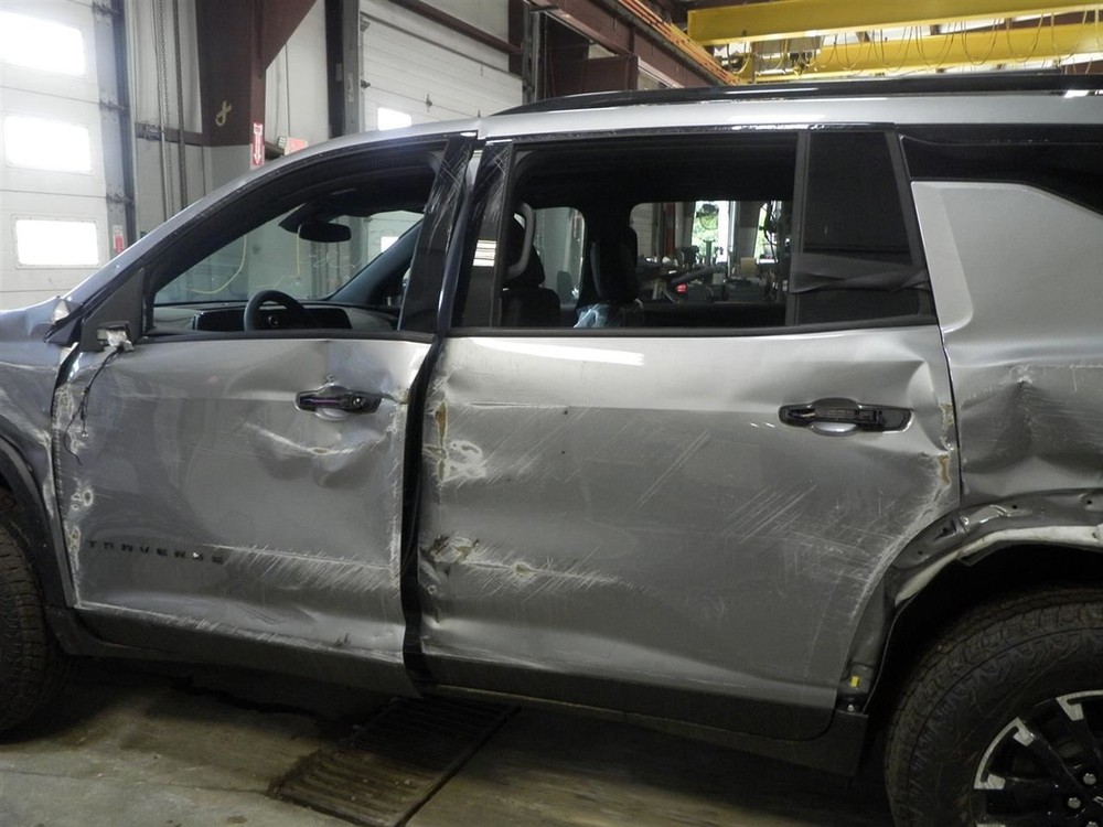 TRAVERSE 2025 Info-GPS-TV Screen 1722890