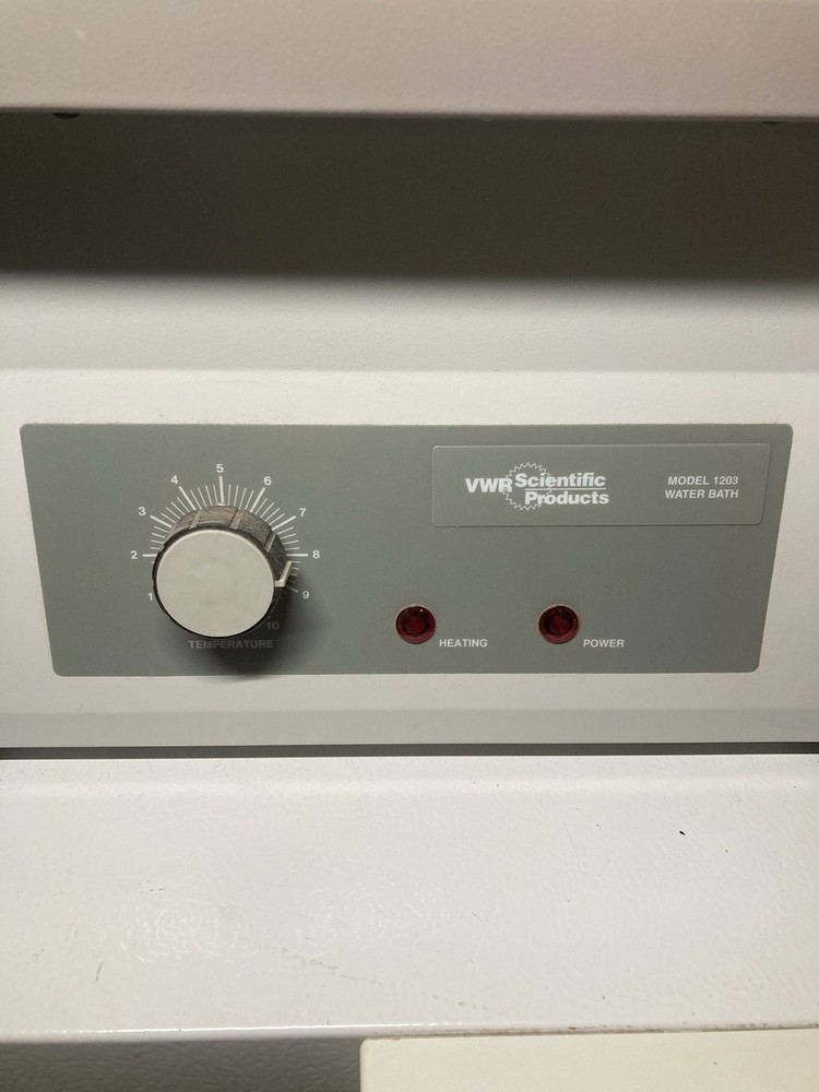 VWR Scientific Products Model 1203 Water Bath