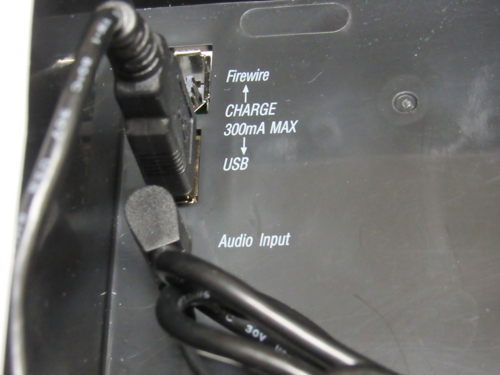 Bluetooth IntraSonic RETRO / I2000 streaming music BT-Receiver IST