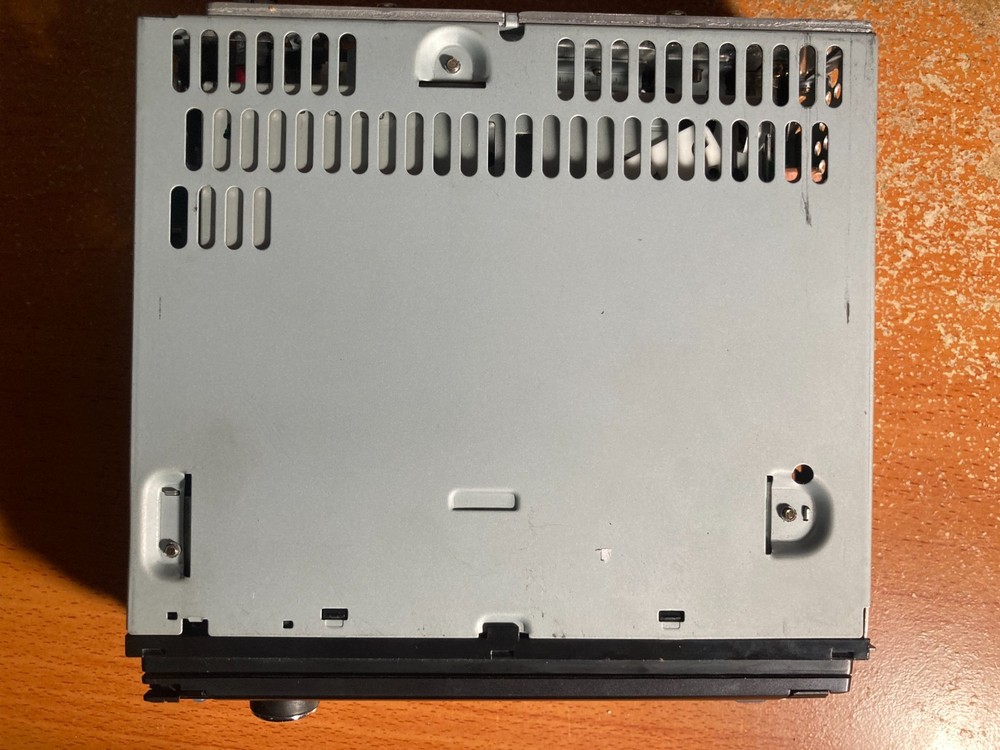 CLARION DXZ635MP CAR STEREO *untested*