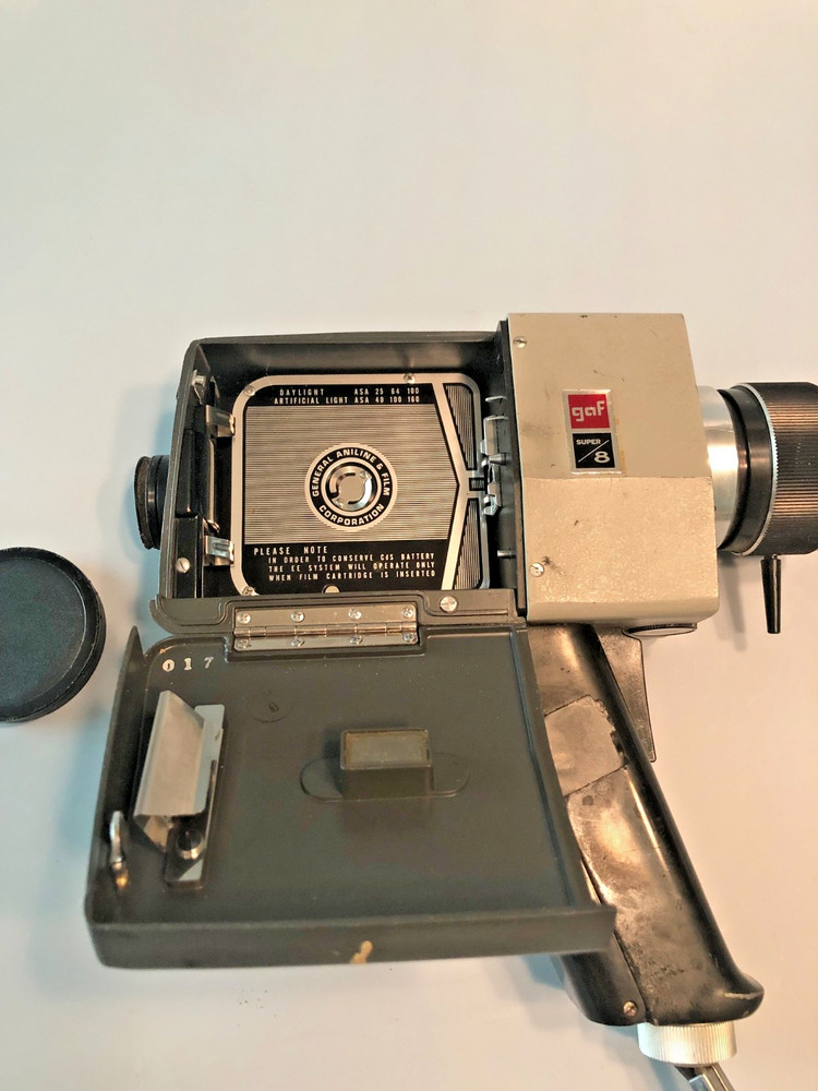 Vintage GAF Anscomatic Super 8 Movie Camera - Untested