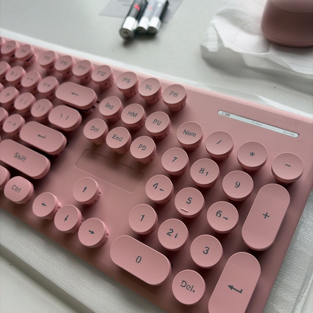 Wireless Keyboard and Mouse Combo, Full Size Compact Quiet Wireless Pink