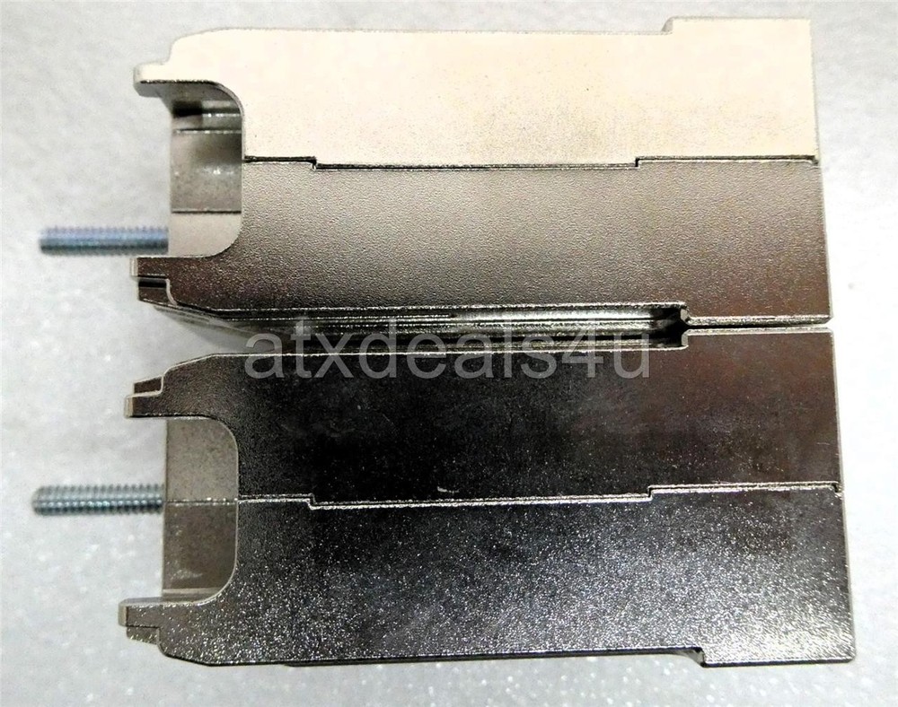 Cisco STACK-T4-50CM V02 C9200L-STACK-KIT Stack Module Kit W/STACK-T4-50CM Cable