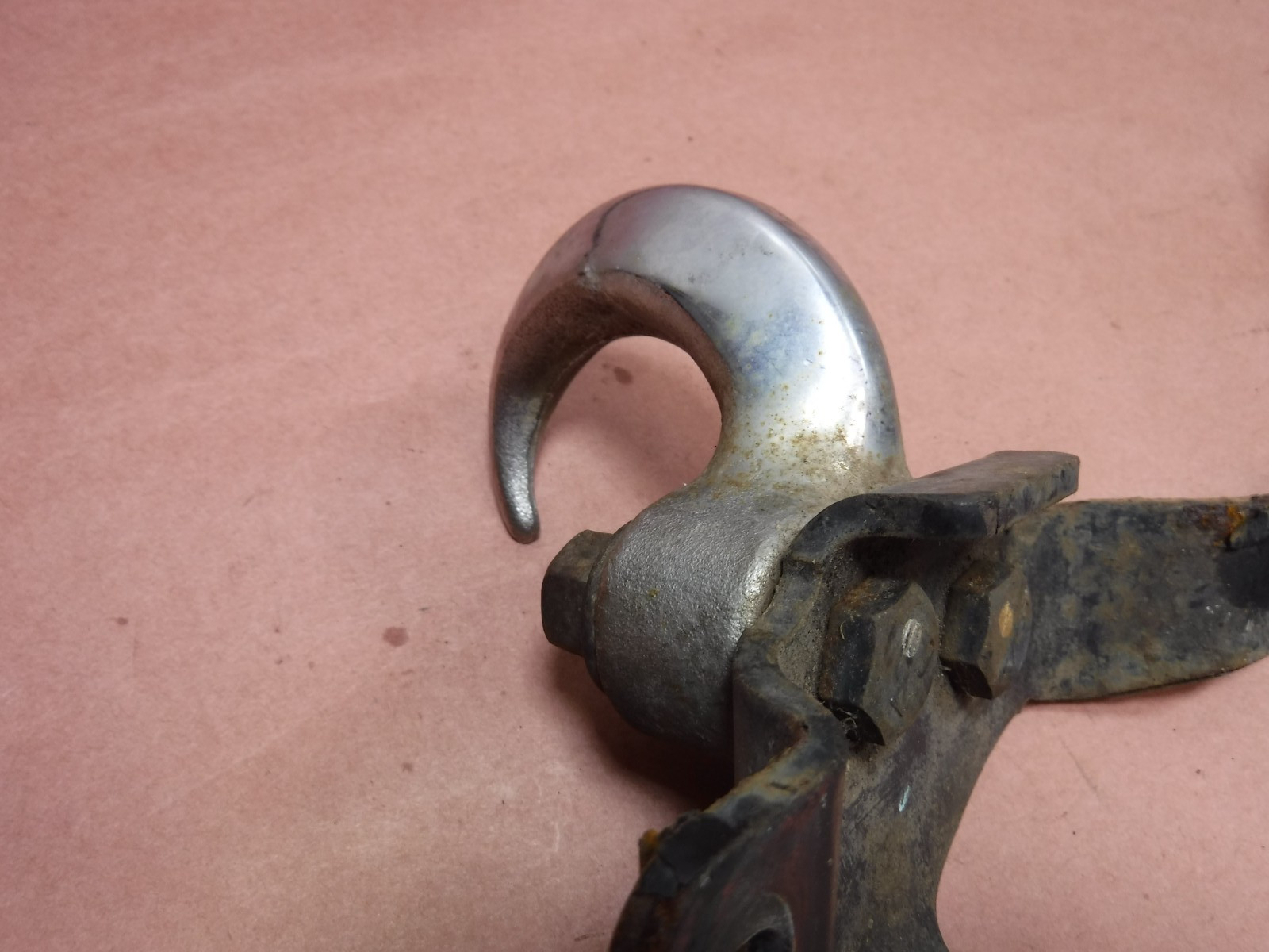 Jeep Grand Cherokee WJ 99-04 Factory Front Tow Hooks Hook Set Chrome OEM