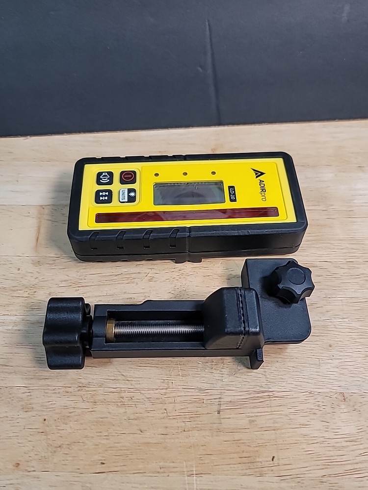 Adirpro Universal Rotary Laser Detector Dual LCD Digital Elevation *read*