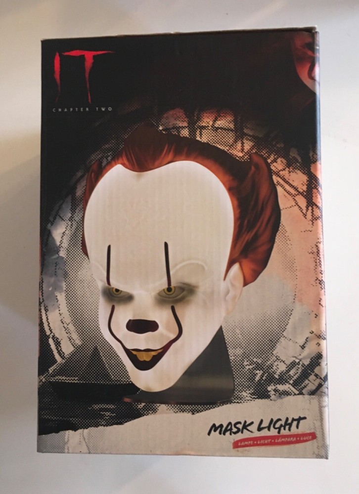 . Designed In The UK Paladone IT Chapter Two Mask Light