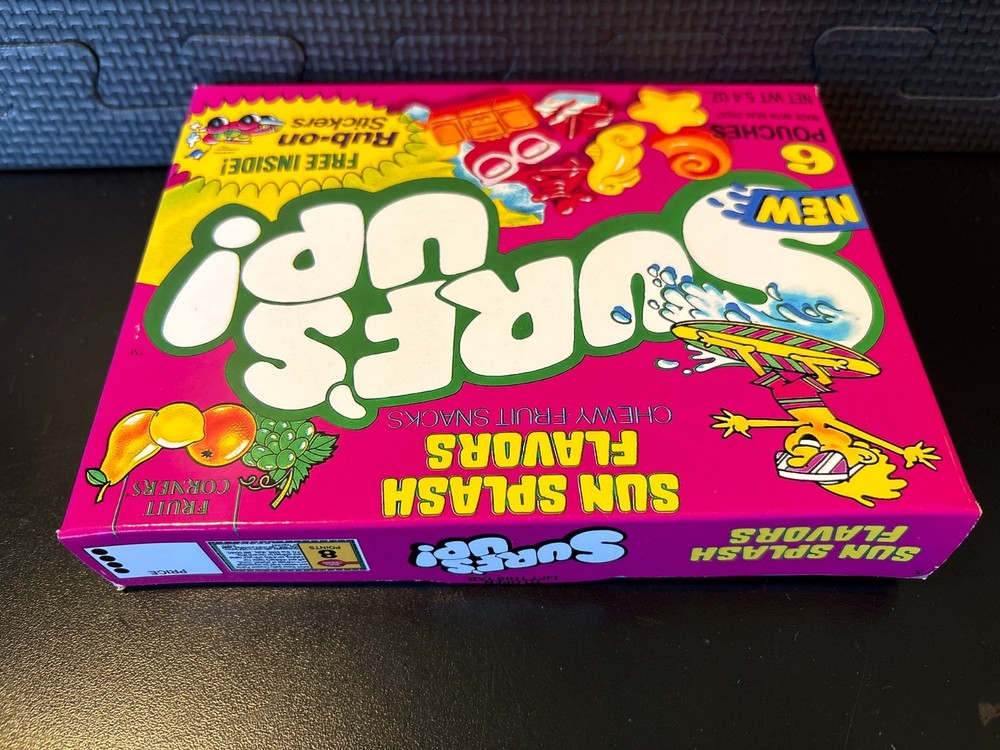 Surfs Up fruit snacks - Empty custom design display box