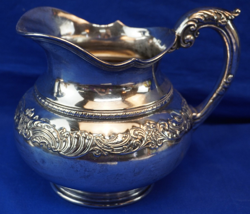 Middletown Plate Co #576 Pitcher, 5 3/8"  (S2)