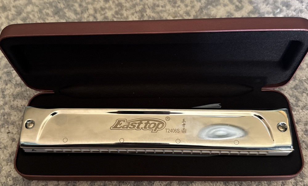 Easttop harmonica, T2406S
