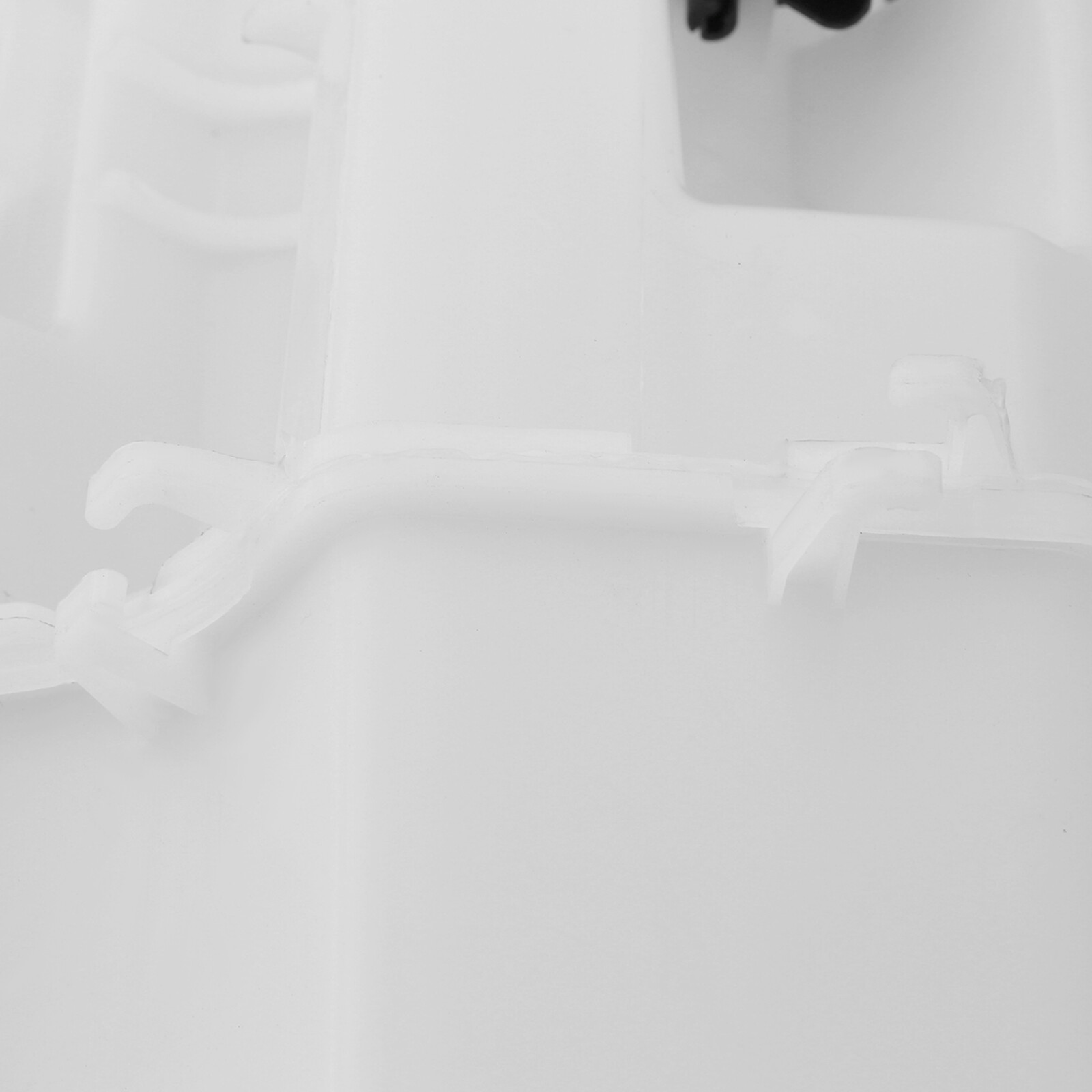 Fit For 17-20 Nissan Rogue 2017 2018 2019 2020 Washer Reservoir Windshield Tank