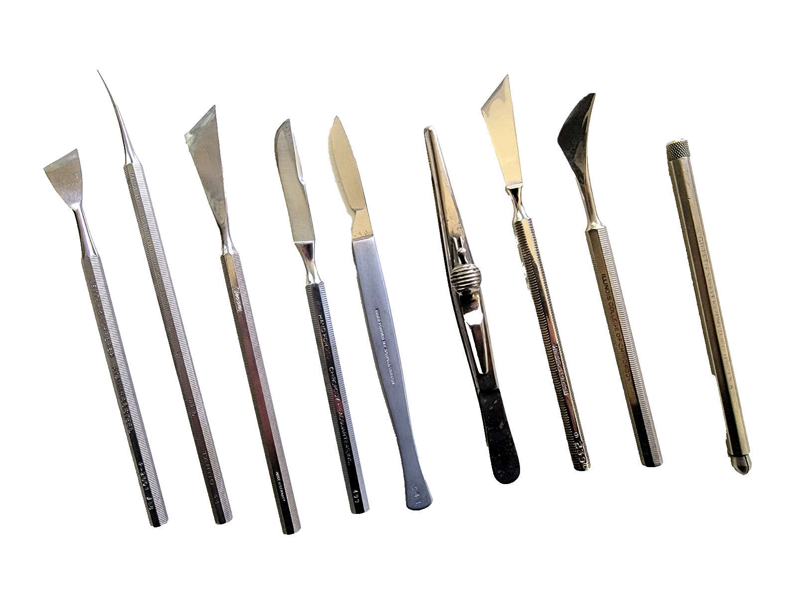 ANTIQUE 43 PC. SCALPEL & MEDICAL INSTRUMENTS KIT WITH VELVET-LINED ROLL-UP CASE