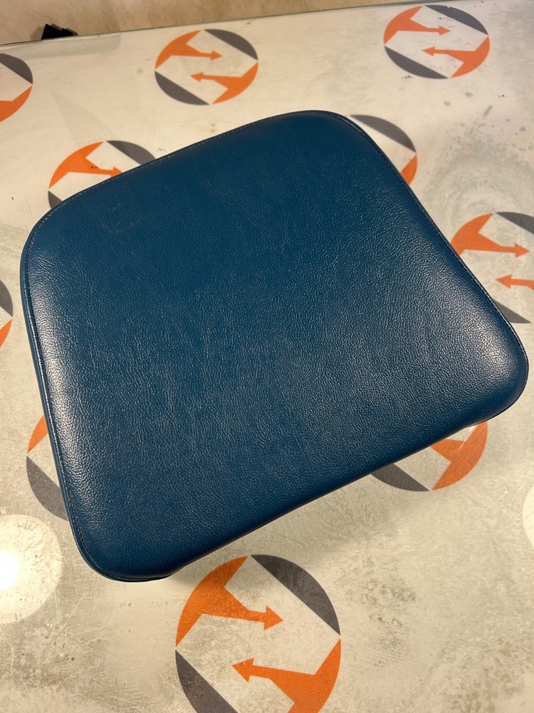 Midmark 75L 411-009 Power Exam Table headrest Assembly