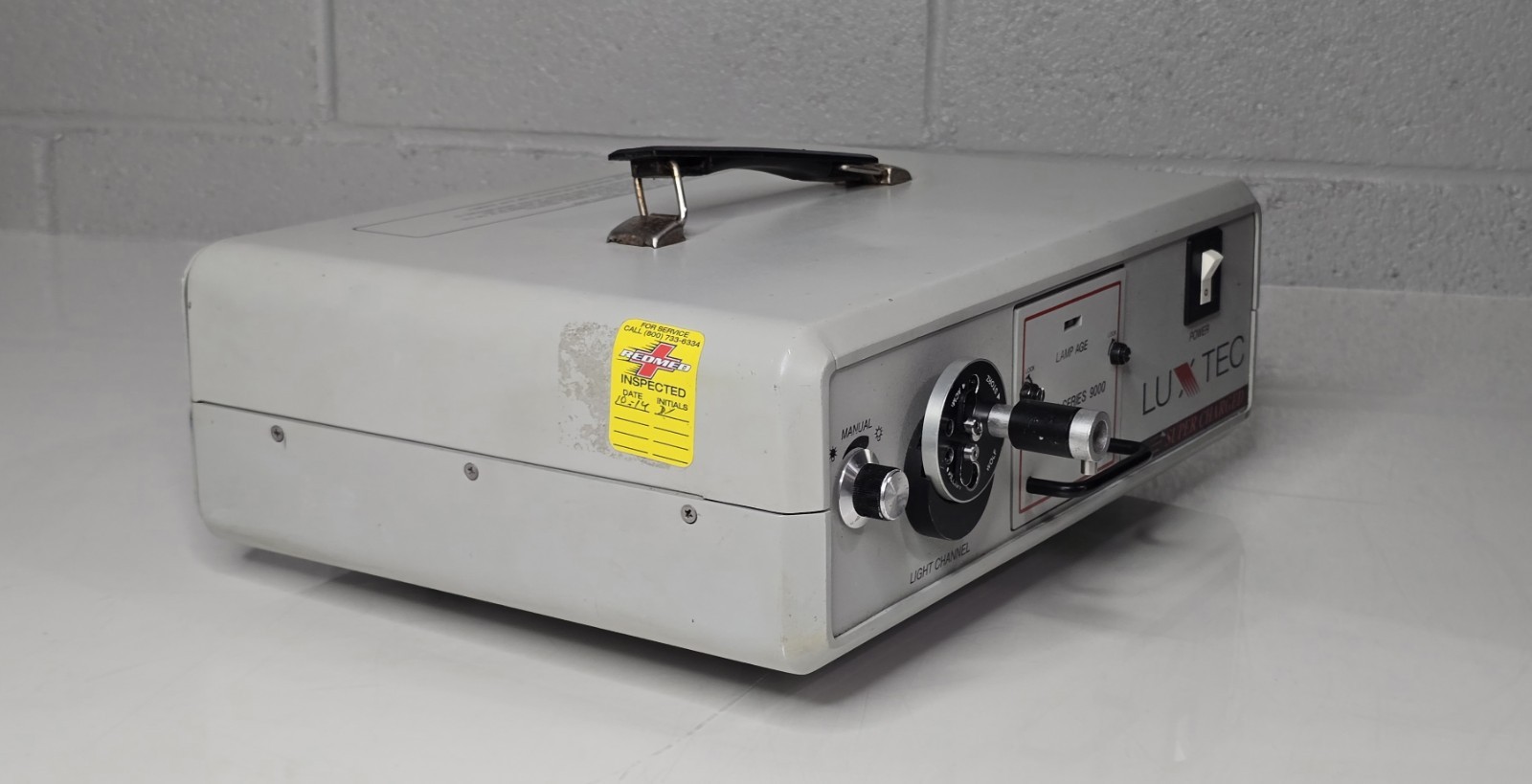 Luxtec 9300 Xenon Series 9000 Light Source