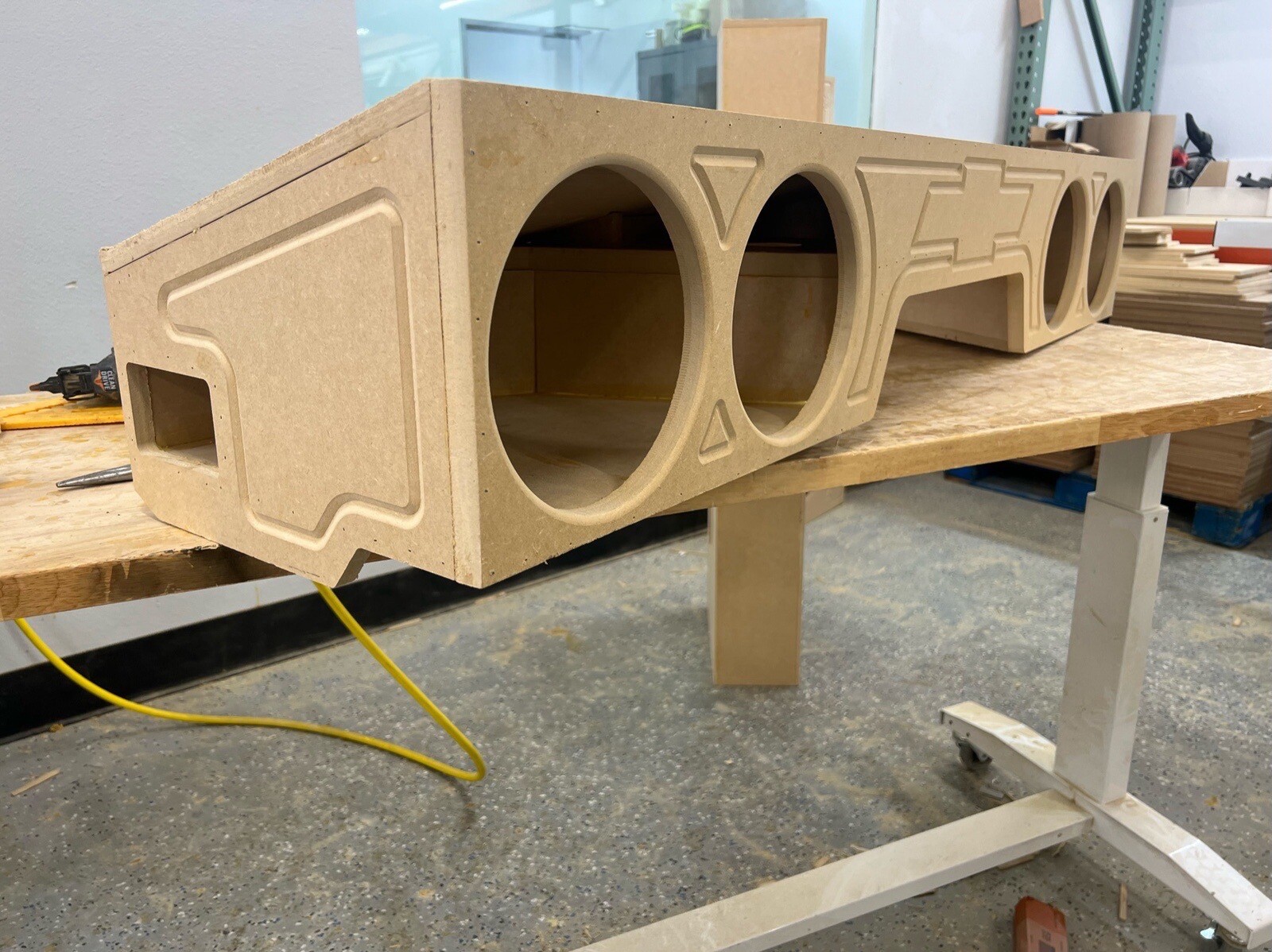 Sub Woofer Box Chevy Silverado 07-18 Ext Cab 4x8 Woofers Front Fire Side Ported