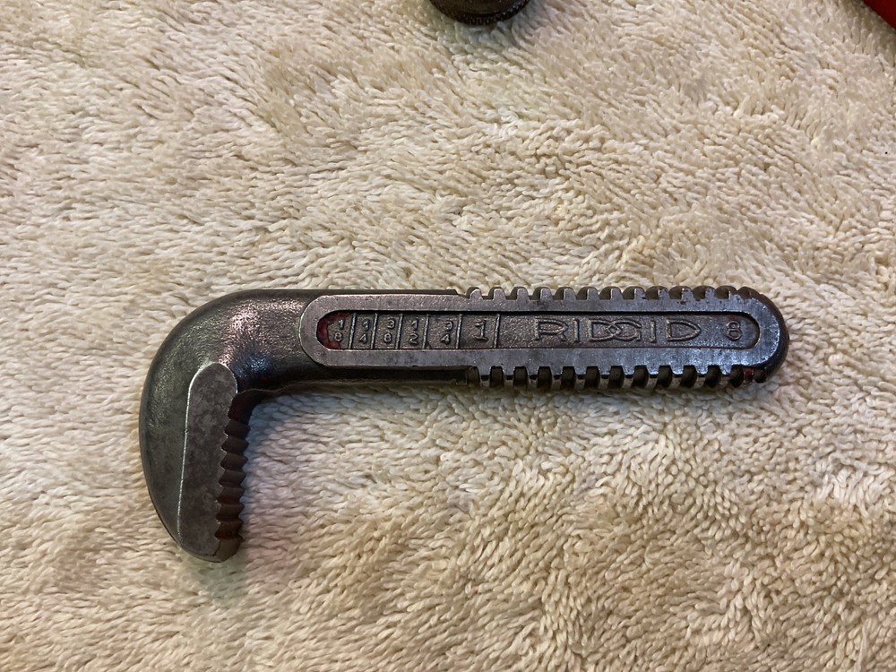 RIGID E8 OFFSET PIPE WRENCH