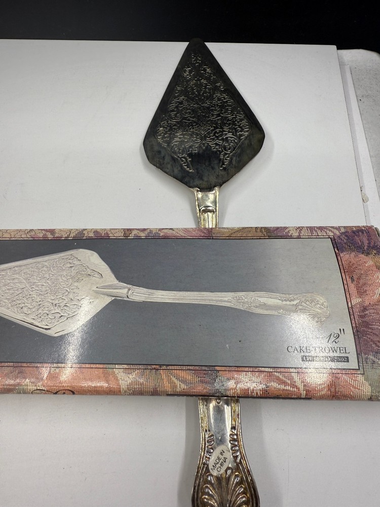 Davco Silver LTD Silver Serve 12" Cake Trowel NEW *Check Description