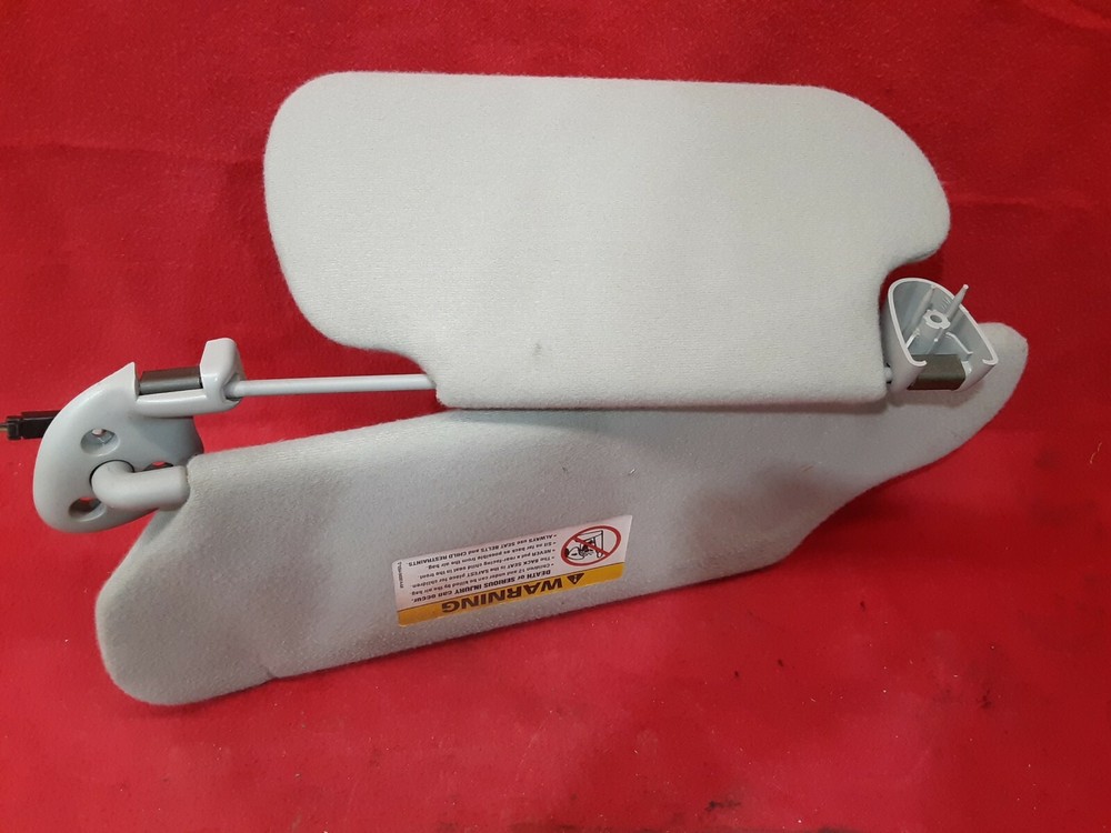 2000 2001 2002 2003 2004 2005 Mercury Sable Light Grey PASSENGER Sun Visor