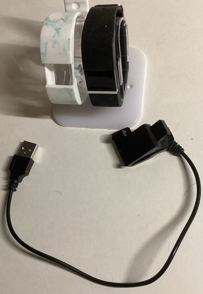 iTech Sport Activity Tracker with Interchangeable Strap White