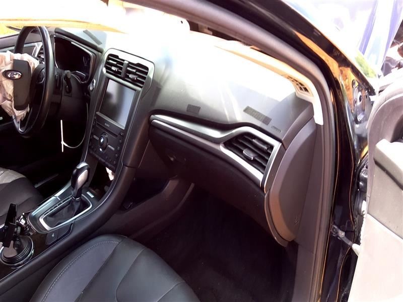 FUSION 2016 Fuse Box Cabin 1038875261