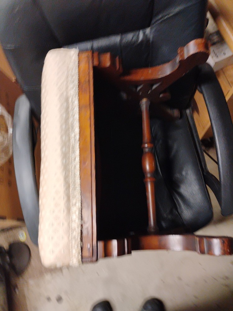 Antique Mahogany Piano Stool Or Ottoman Mint Condition