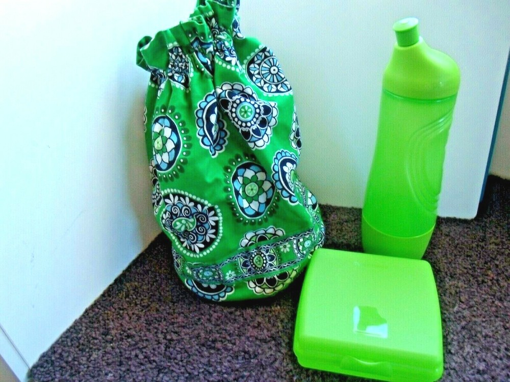 Vera Bradley Ditty Bag & Tupperware Squeeze Bottle/Hidden Base, Sandwich Keeper