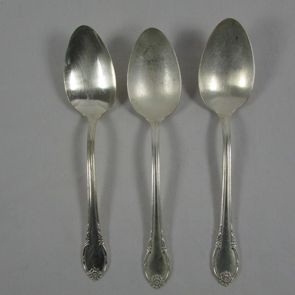 International Rogers Remembrance Silverplate Serving Tablespoon 1948