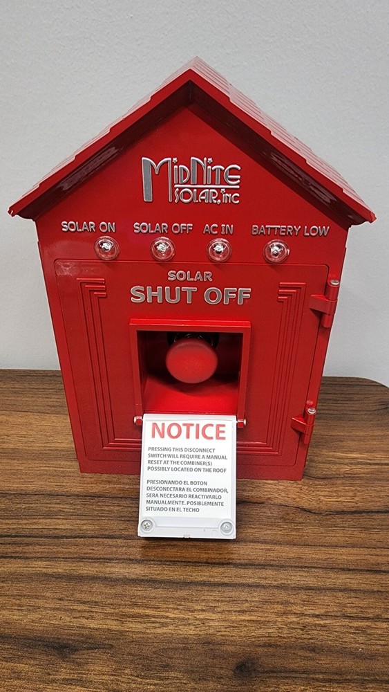 Midnite Solar Birdhouse