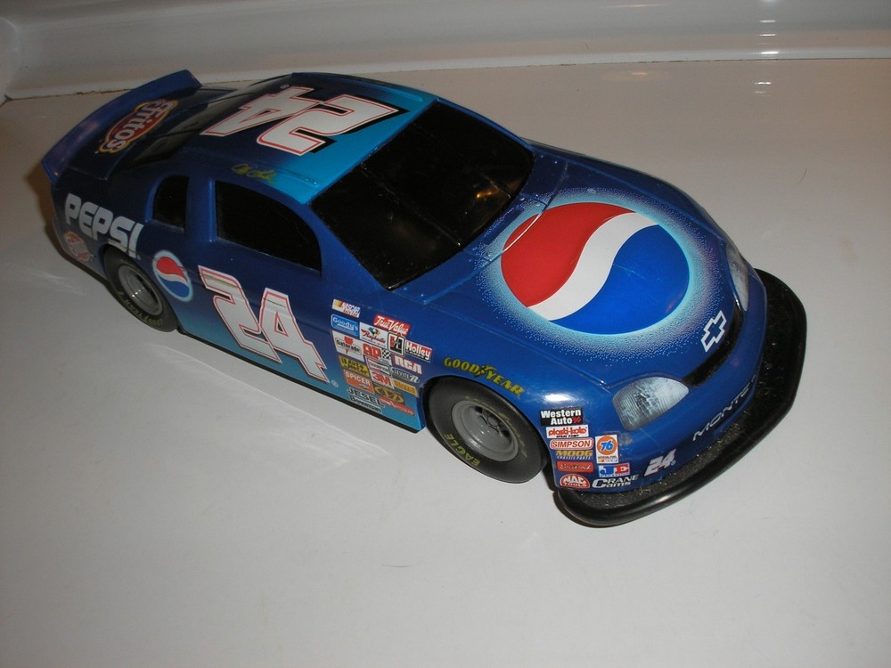 Jeff Gordon 11 5/8" Pepsi Monte Carlo Remote Controlled NO CONTROLLER UNTESTED