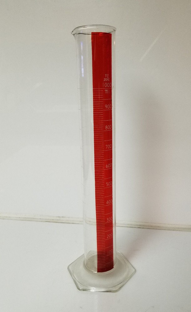 Pyrex 1000 ml Graduated Cylinder