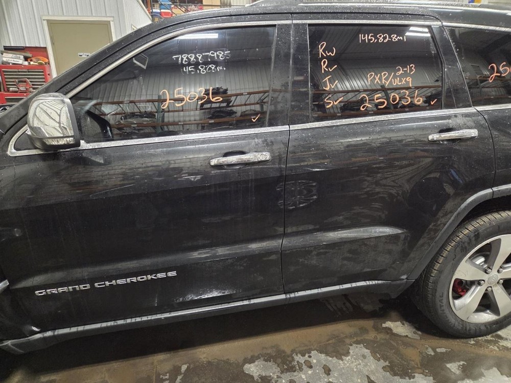 Camera/Projector Camera Front Fits 14-15 GRAND CHEROKEE 1543643