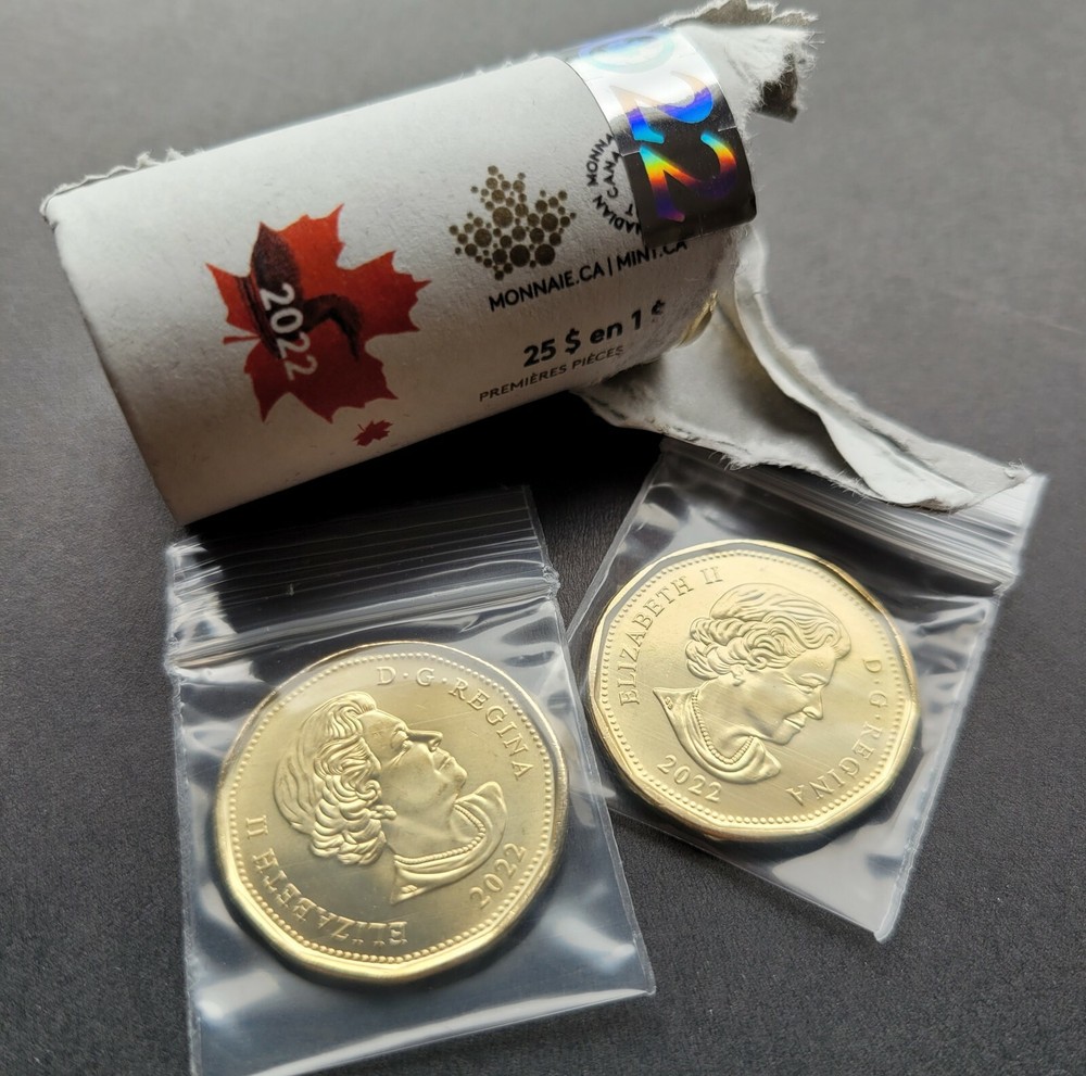 ***  CANADA  LOONIE  2022  ***  FROM  MINT  ROLL  ***