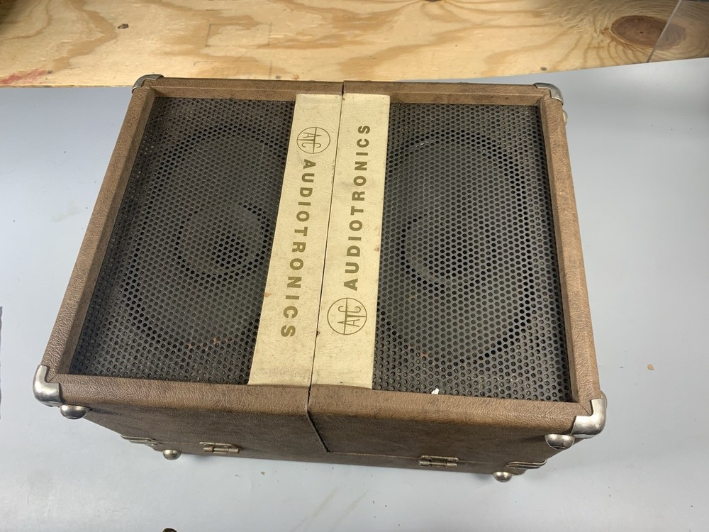 Audiotronics 340 St Record Player Vintage Untested SH12