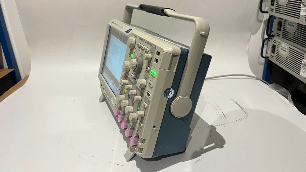 TEKTRONIX - DPO4054B