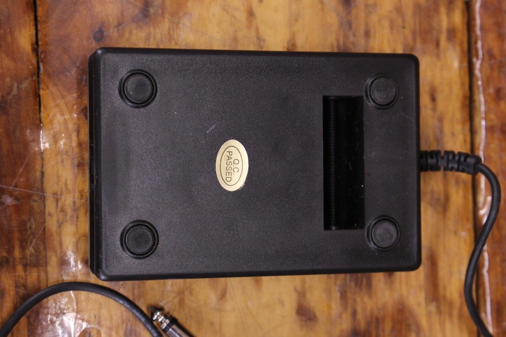 Williams Digital Sustain Pedal 1/4"