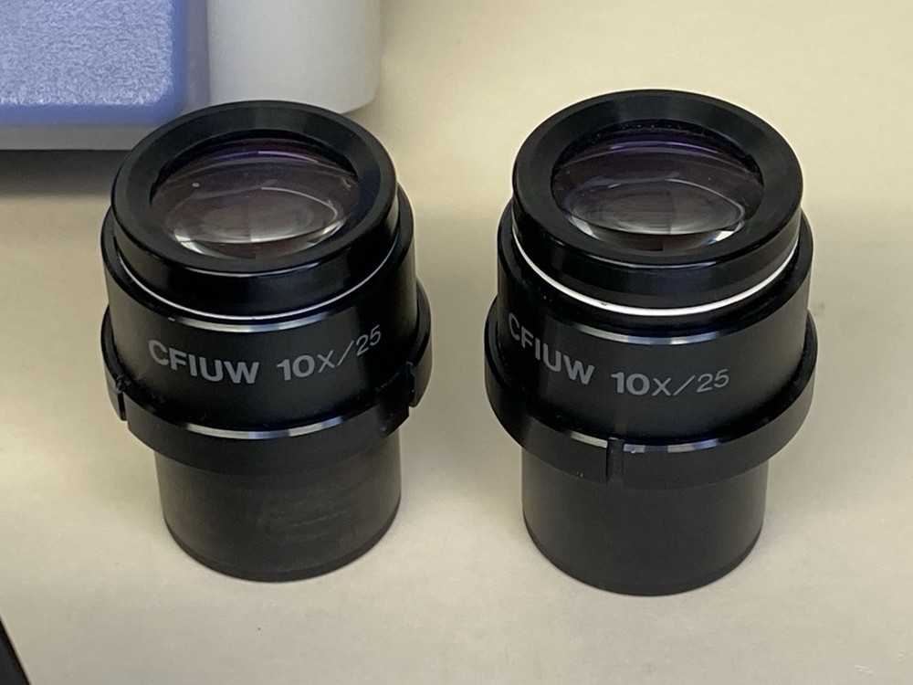 NIKON TRINOCULAR MICROSCOPE HEAD WITH CFIUW 10x/25 EYEPIECES FOR A ECLIPSE E800