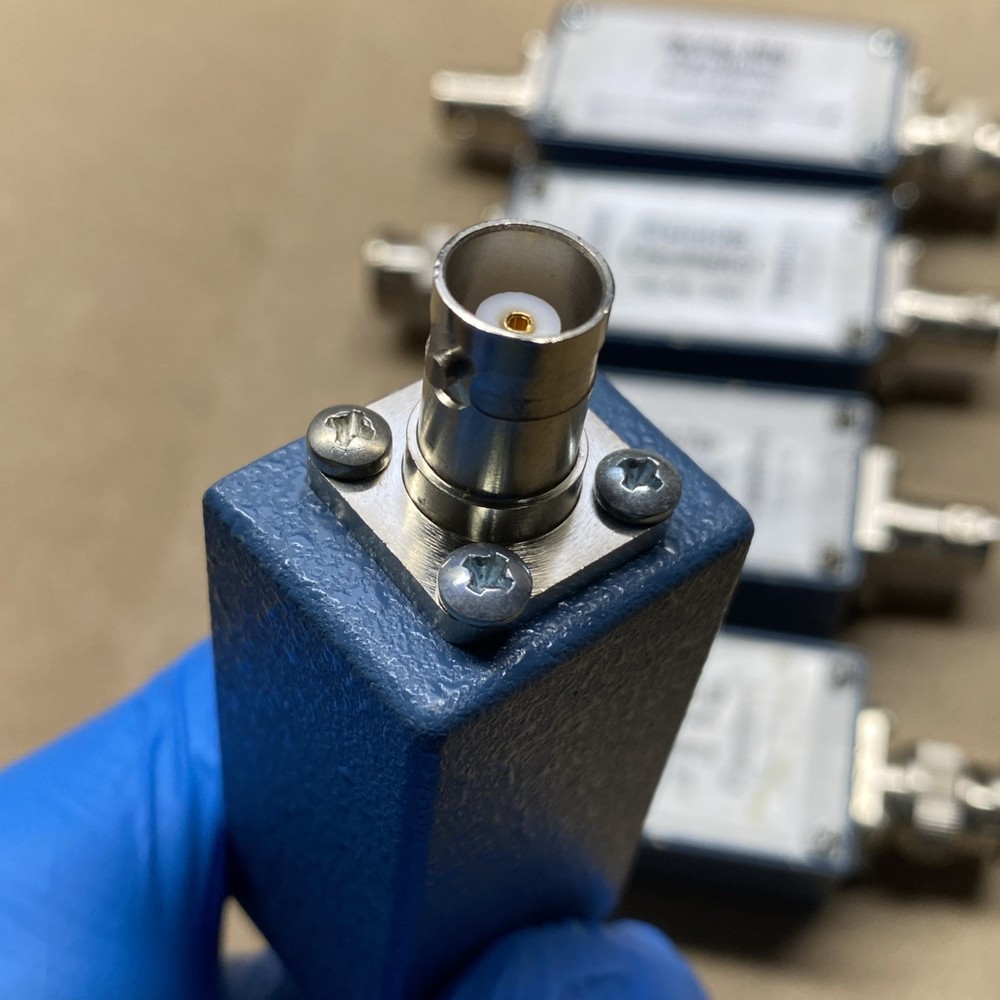 1x, Sigma Instruments Remote Quartz Crystal Oscillator Feedthru Device