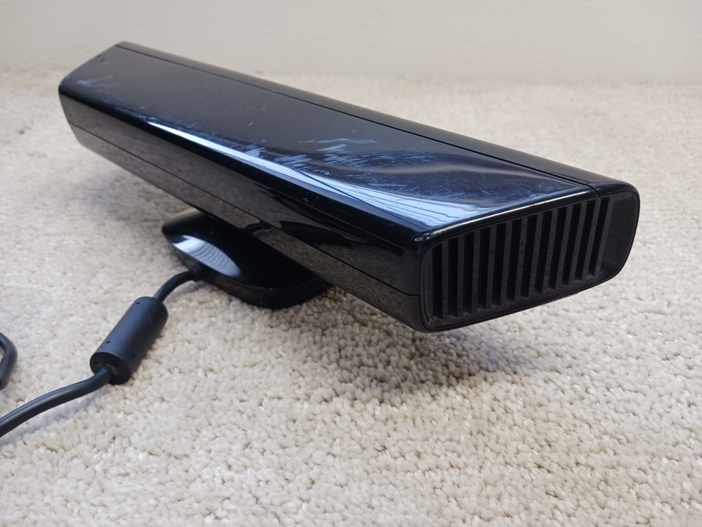 Xbox 360 Kinect Sensor Bar Microsoft x box black