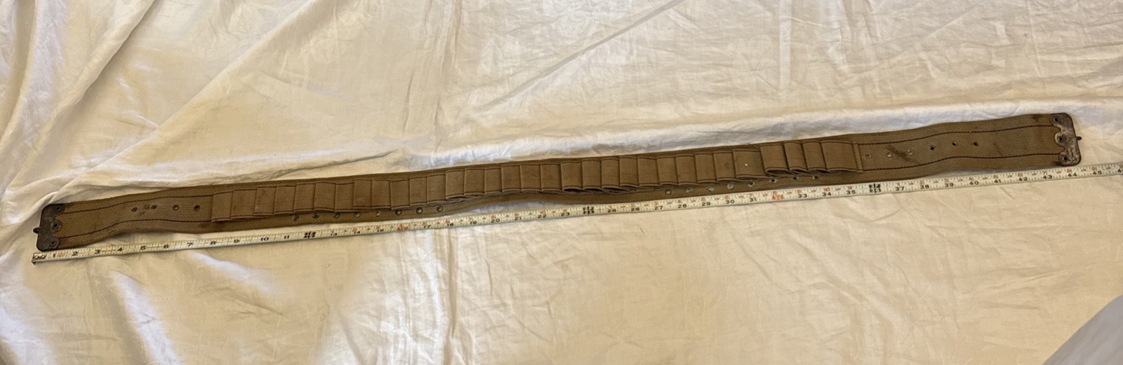 Vntg Military Ammo Belt 12 Gauge Holds 32 Shells Adjustable W/Hooks on Both Ends