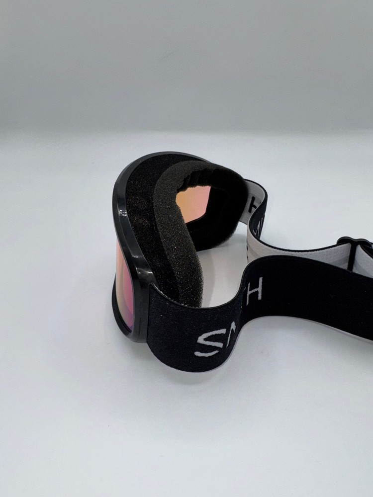 Smith Vogue Black with Blue Sensor Mirror Lens Size M